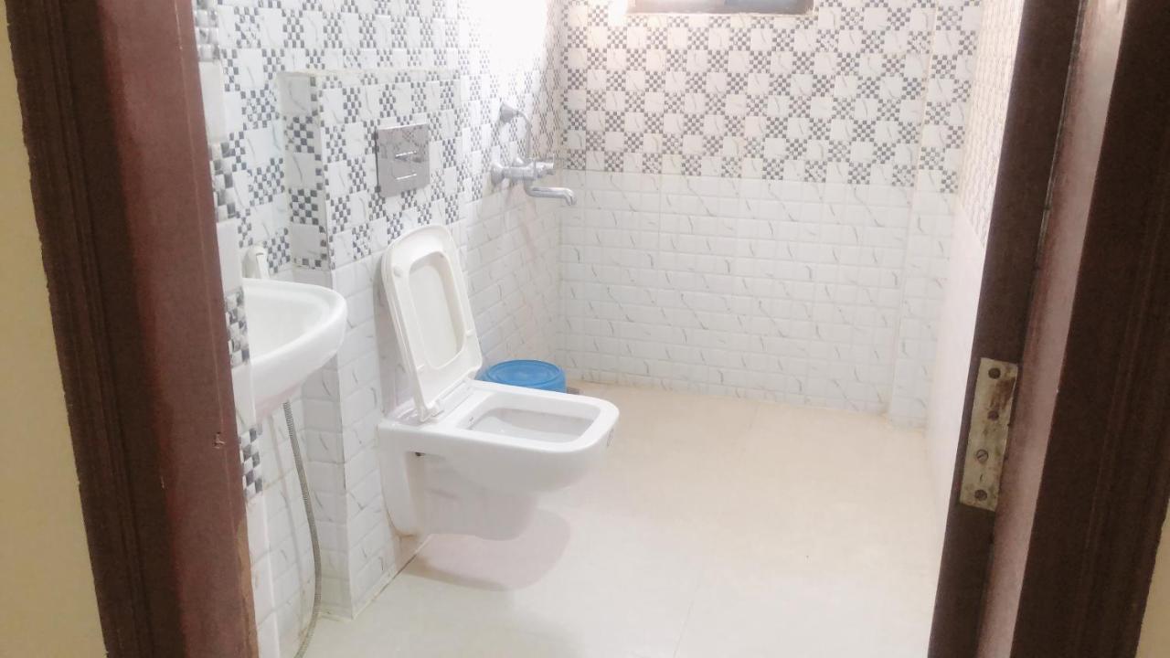Lotus Residency Otel Bodh Gaya Dış mekan fotoğraf