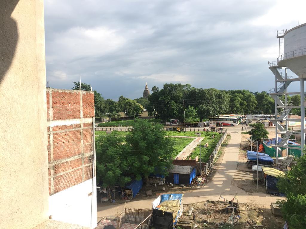 Lotus Residency Otel Bodh Gaya Dış mekan fotoğraf
