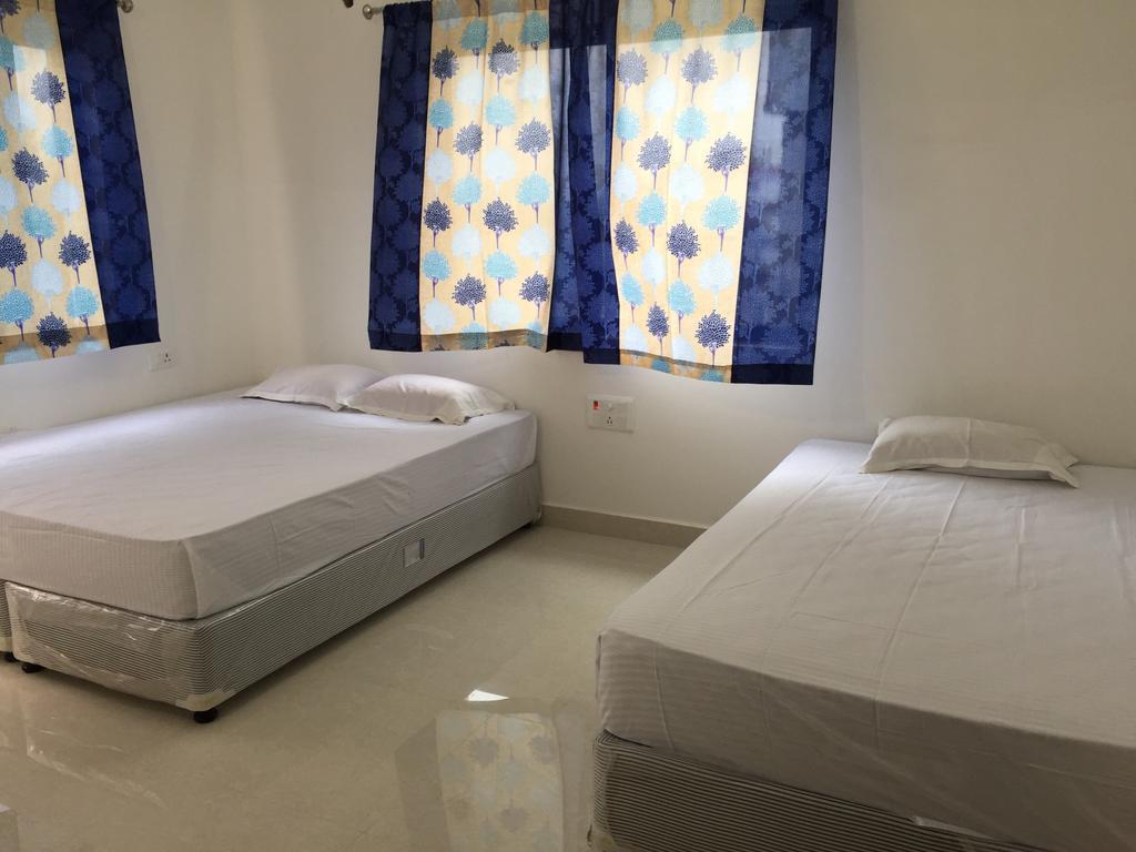 Lotus Residency Otel Bodh Gaya Dış mekan fotoğraf