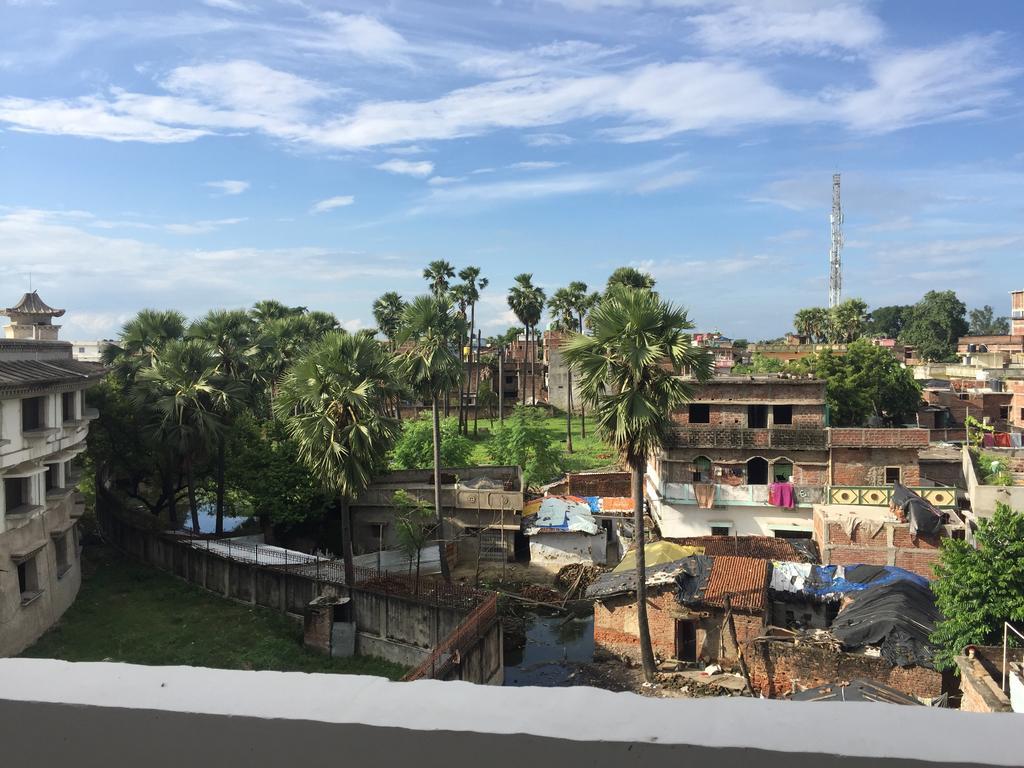 Lotus Residency Otel Bodh Gaya Dış mekan fotoğraf