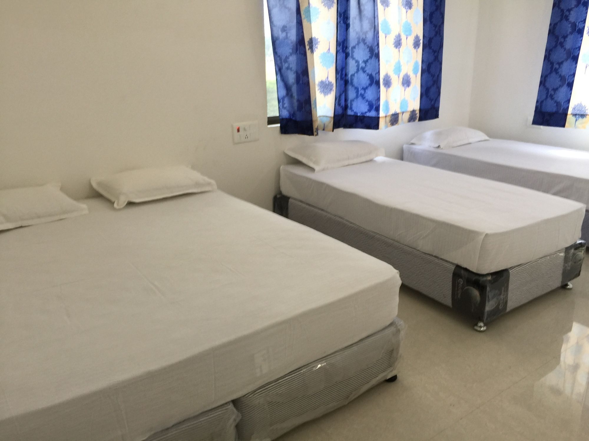 Lotus Residency Otel Bodh Gaya Dış mekan fotoğraf